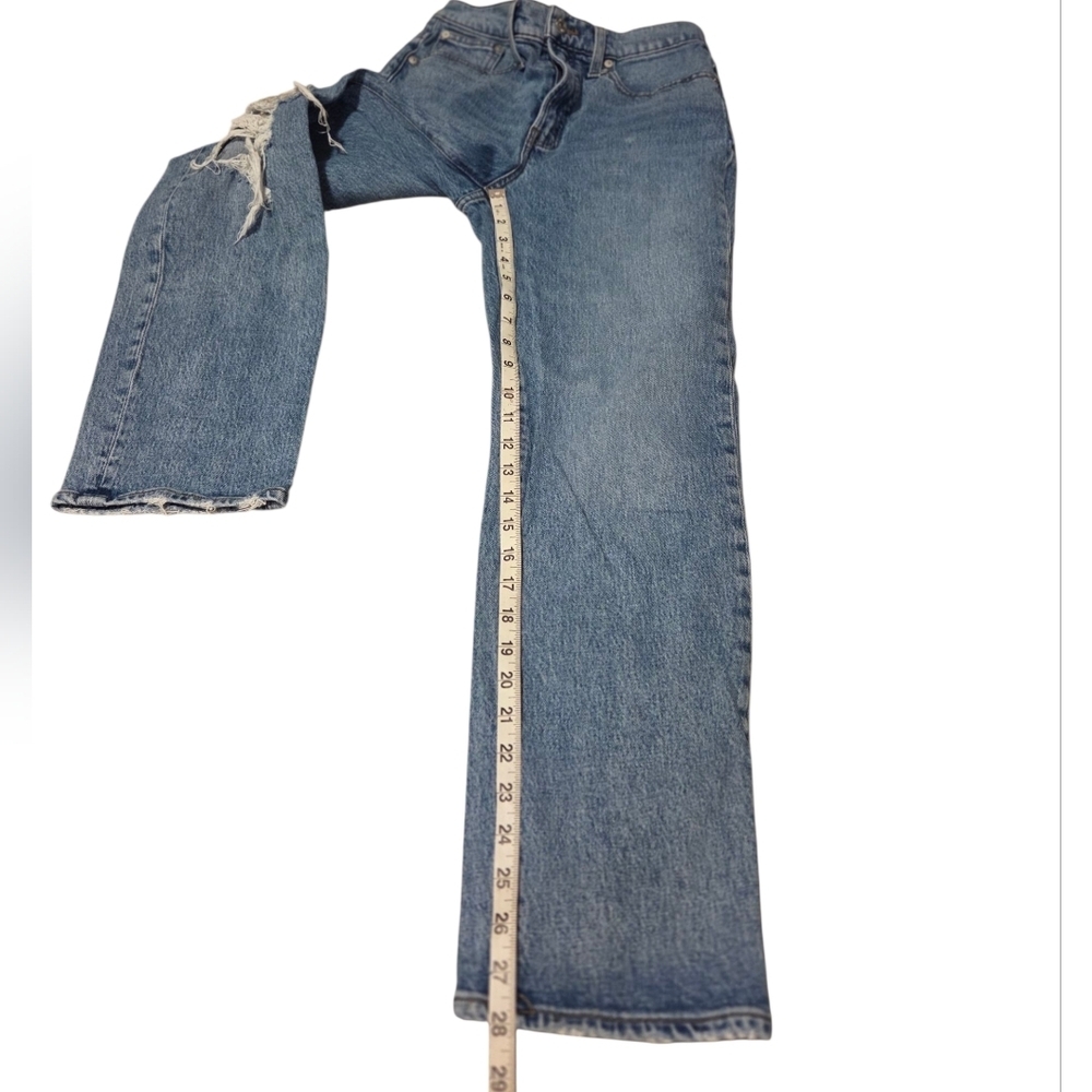 Madewell Perfect Vintage Straight Jean in Kingsbury Wash: Knee-Rip NG247 Size 26 - Picture 6 of 10